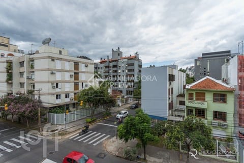 Image 6 - 228030